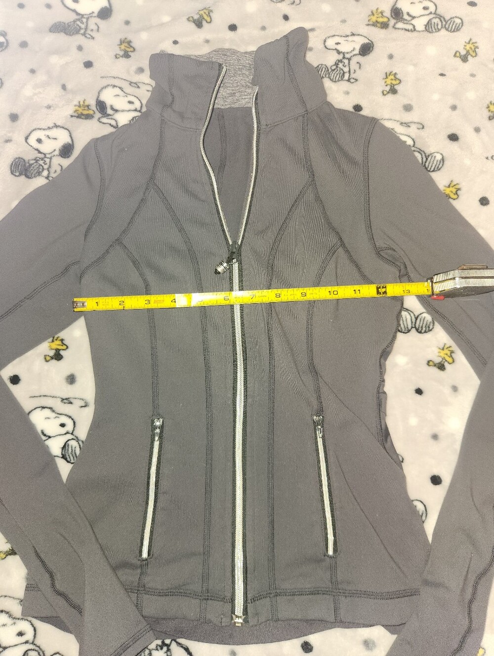 Lululemon Yogi Dance Gray Ruffle Jacket - Picture 4 of 6